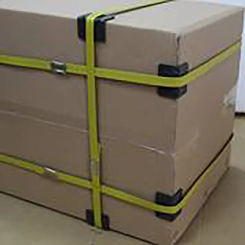 Itim na Plastic Strapping Clip